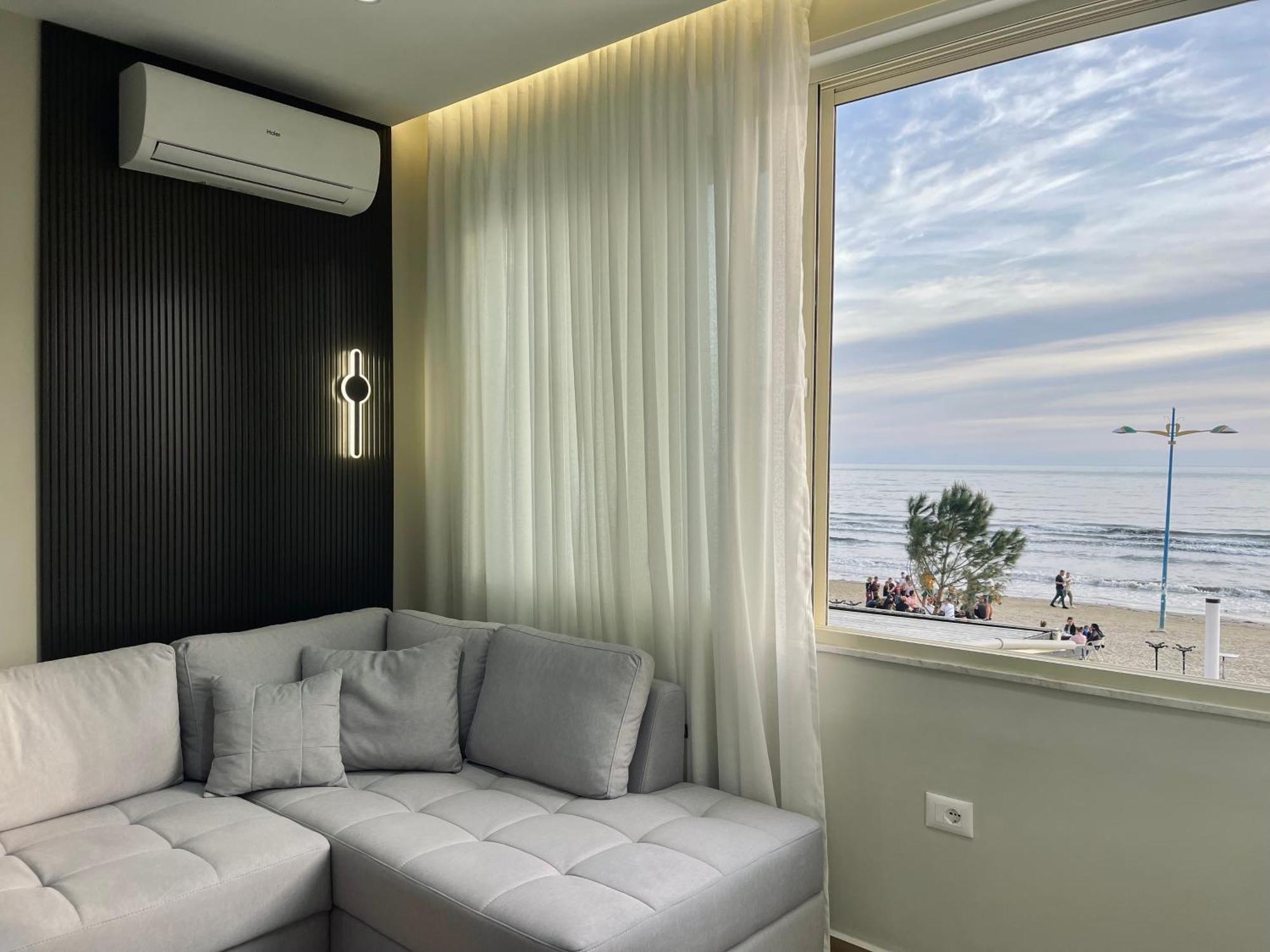 Luxurious Dreamy Seaview Apartment Durres Ngoại thất bức ảnh