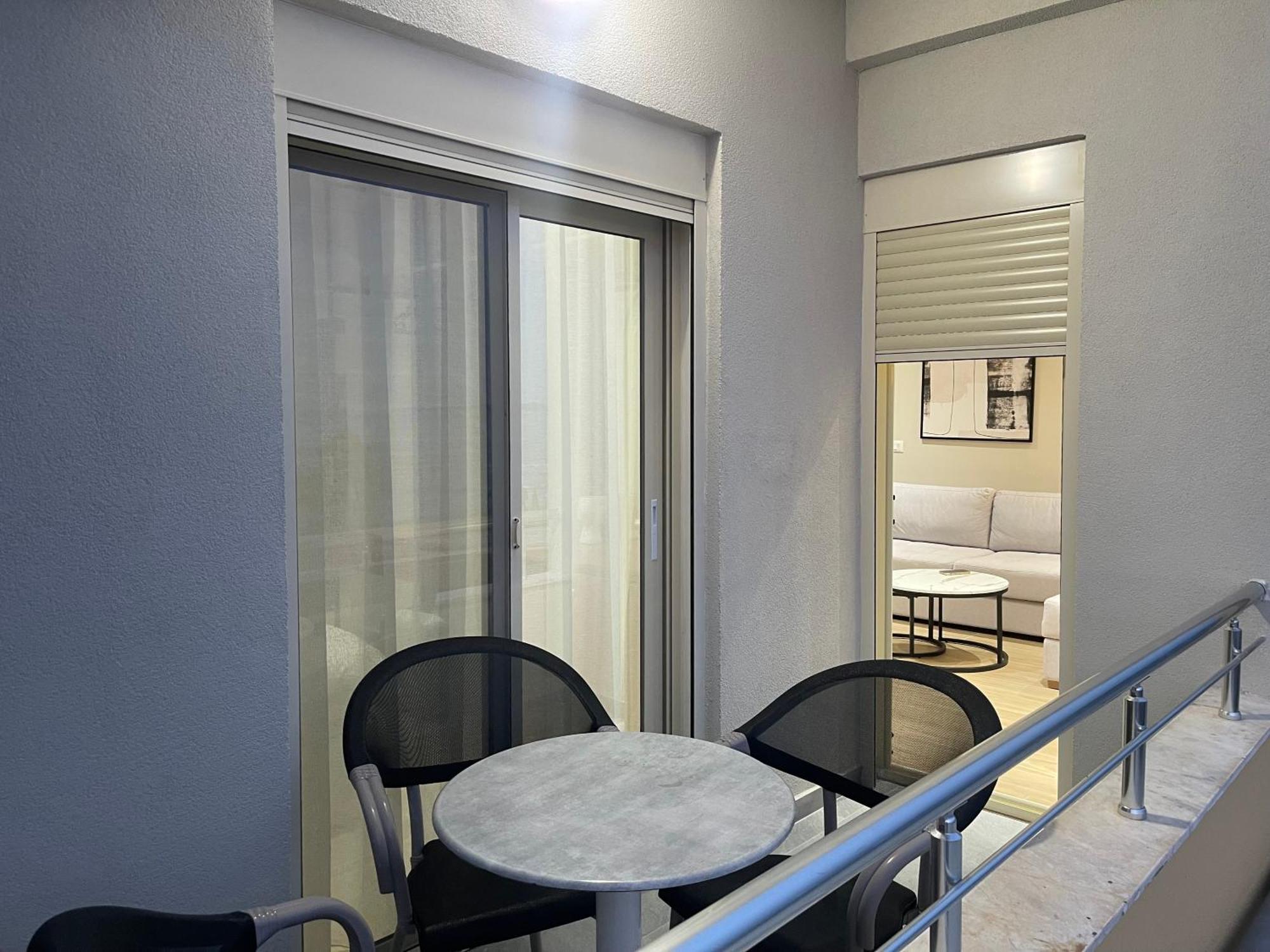 Luxurious Dreamy Seaview Apartment Durres Ngoại thất bức ảnh